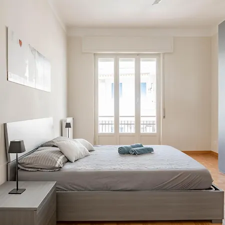 H11 Casa Meridiana Centro - Apartment