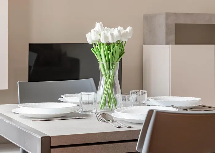 H11 Casa Meridiana Centro - Apartamento *