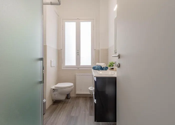 H11 Casa Meridiana Centro - Apartament